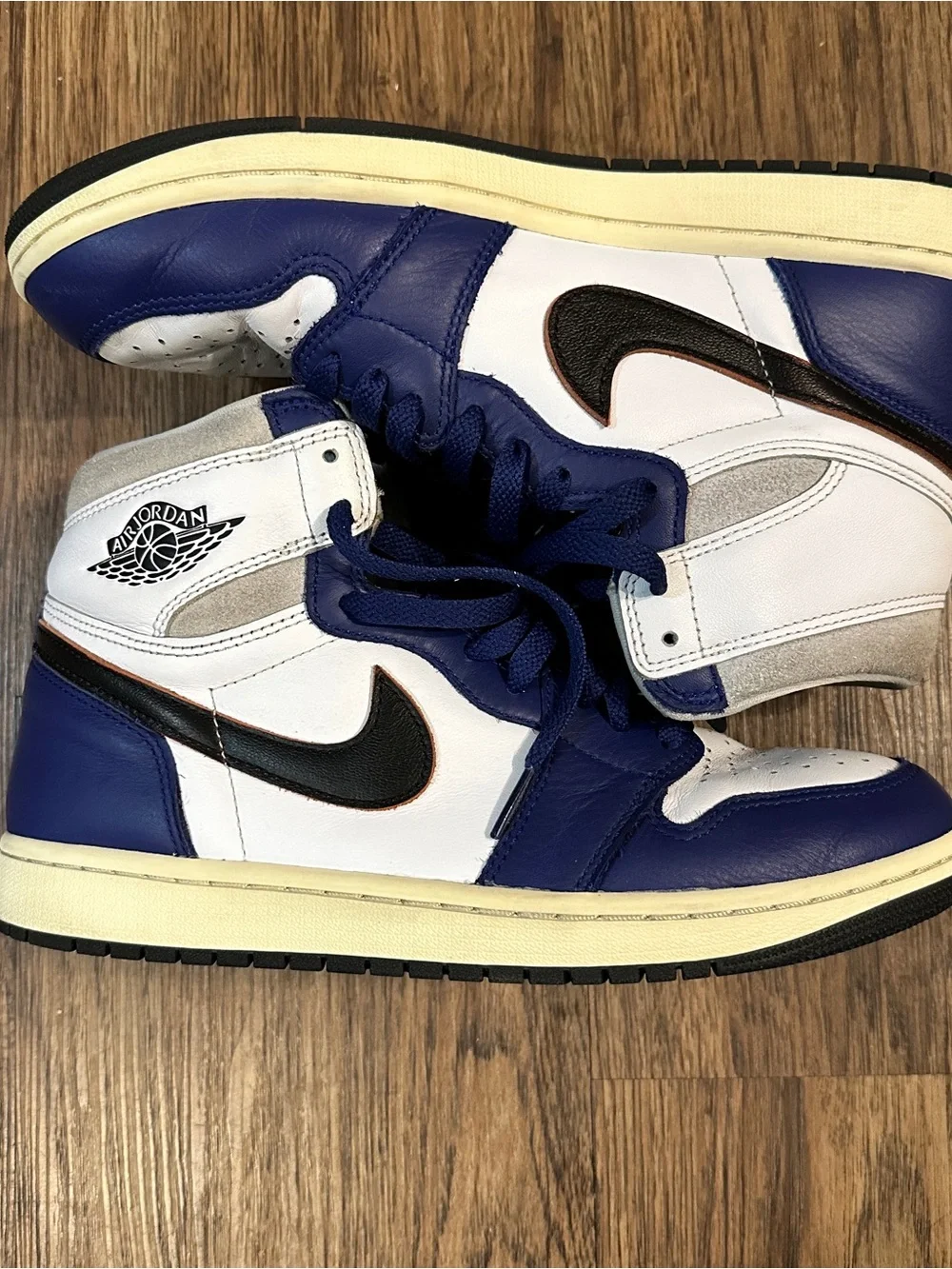 Jordan 1 Retro High OG Rare Air Men's Size 9 - DZ5485-100